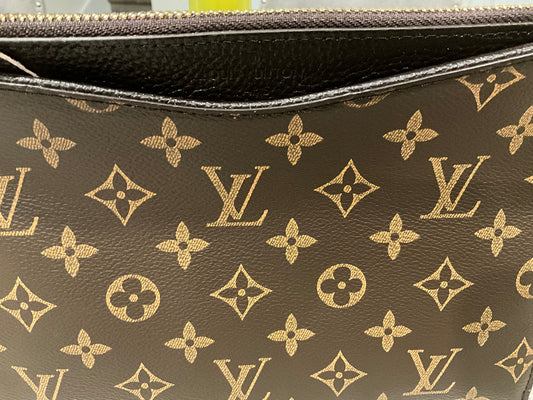 Inspired Designer Wristlet (Medium) -LV